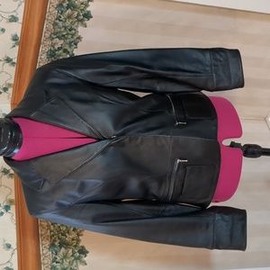 i.e. Vintage Smooth Leather Snap Front Lined Peplum Jacket Black PM